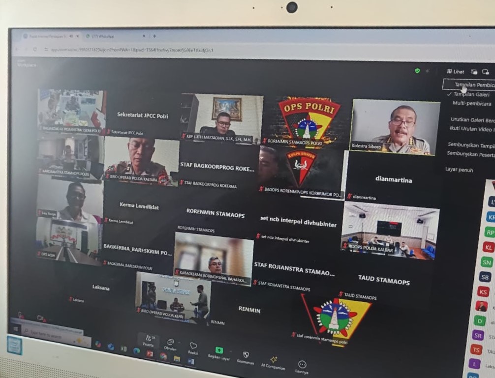 Zoom Meeting rapat awal